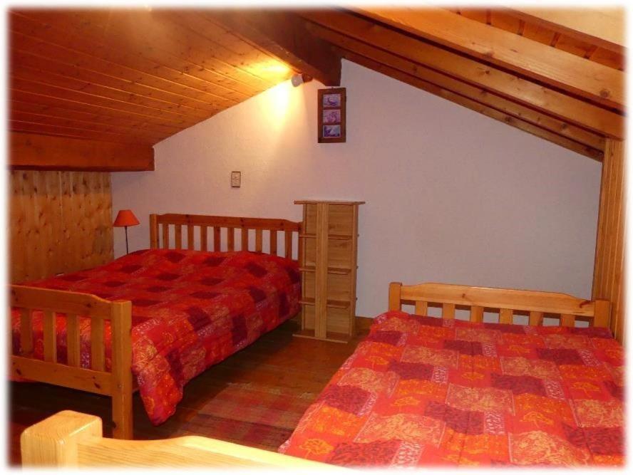 Demi-Chalet Le Bief --Prox pistes Les Carroz-d'Araches Exterior foto